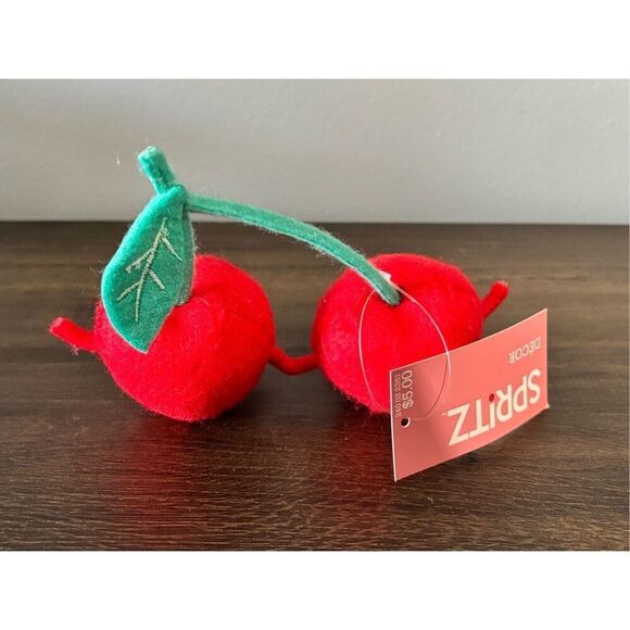 Target Spritz Cherries Valentine Day Felt Duo 2025 - Picture 4 of 4